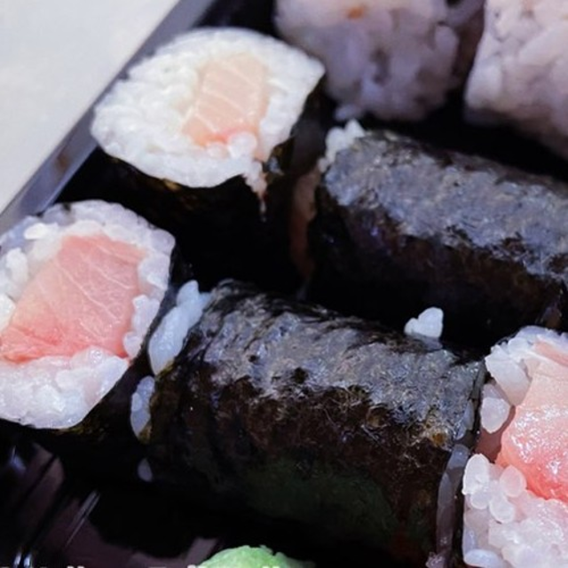 Yellow Tail Roll.
