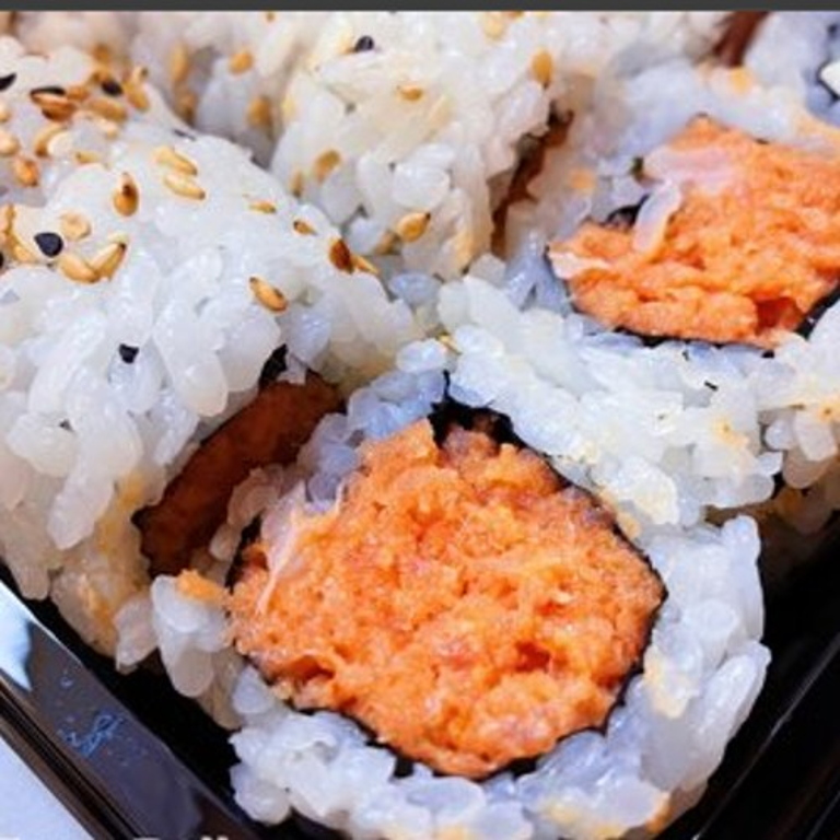 Delicious Tuna Roll and More!